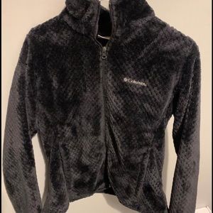 Women’s fuzzy Columbia sweater